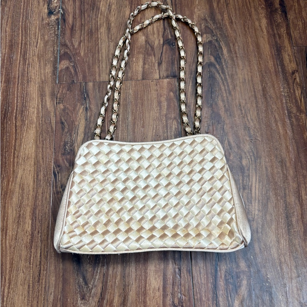 Elegant Gold Woven Handbag